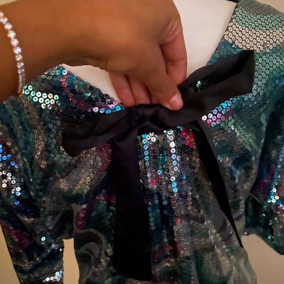 Sequin Glamorous Top - Picture 4 of 5